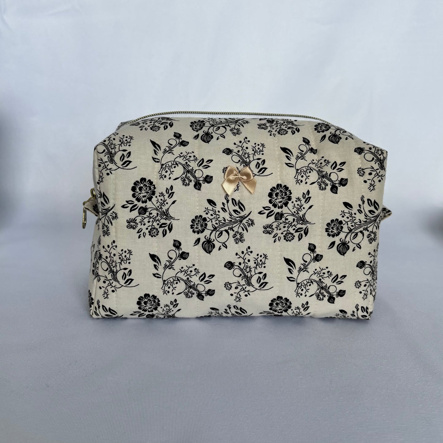 Quilted Boxy Pouch - REA